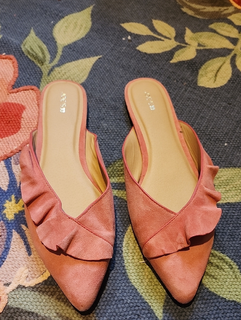 Joes Jeans Rose Pink Ruffle Pointed-Toe Slip-On Mules